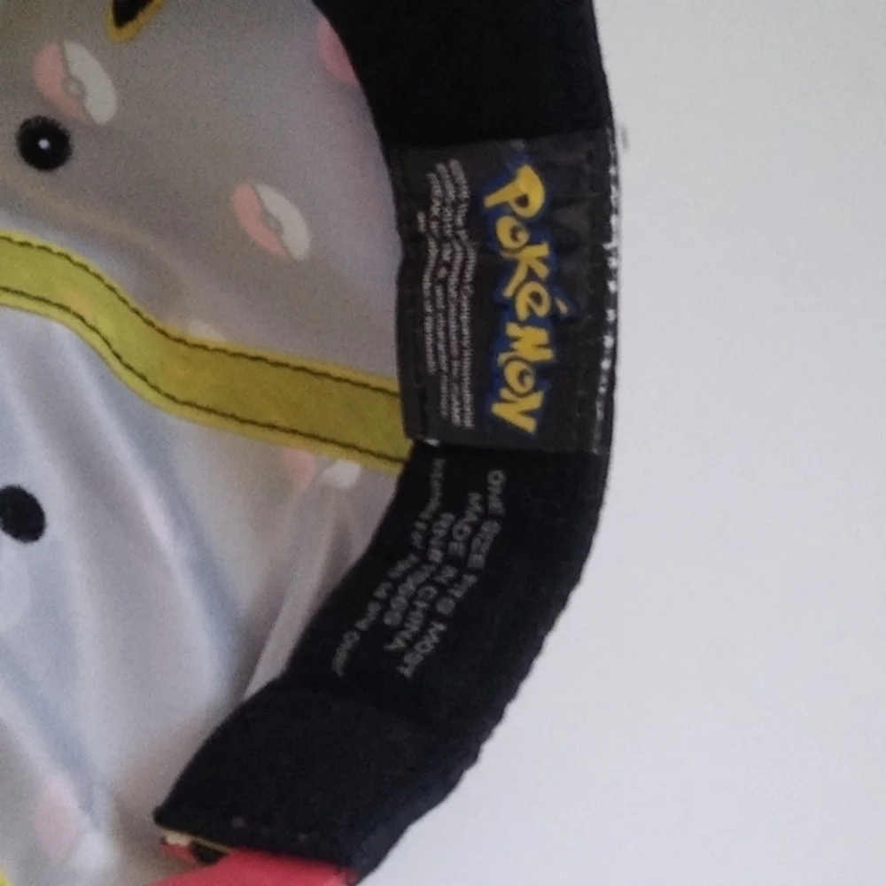 Pokémon snapback‎